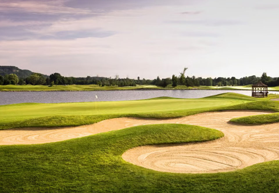 Greenside bunkers